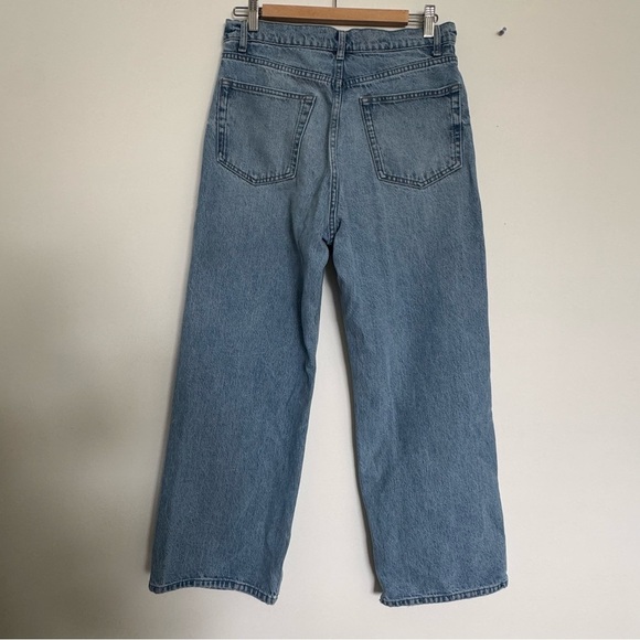 Reformation Wilder High Rise Wide Leg Cropped Light Blue Denim Jeans Size 30 - Picture 4 of 12